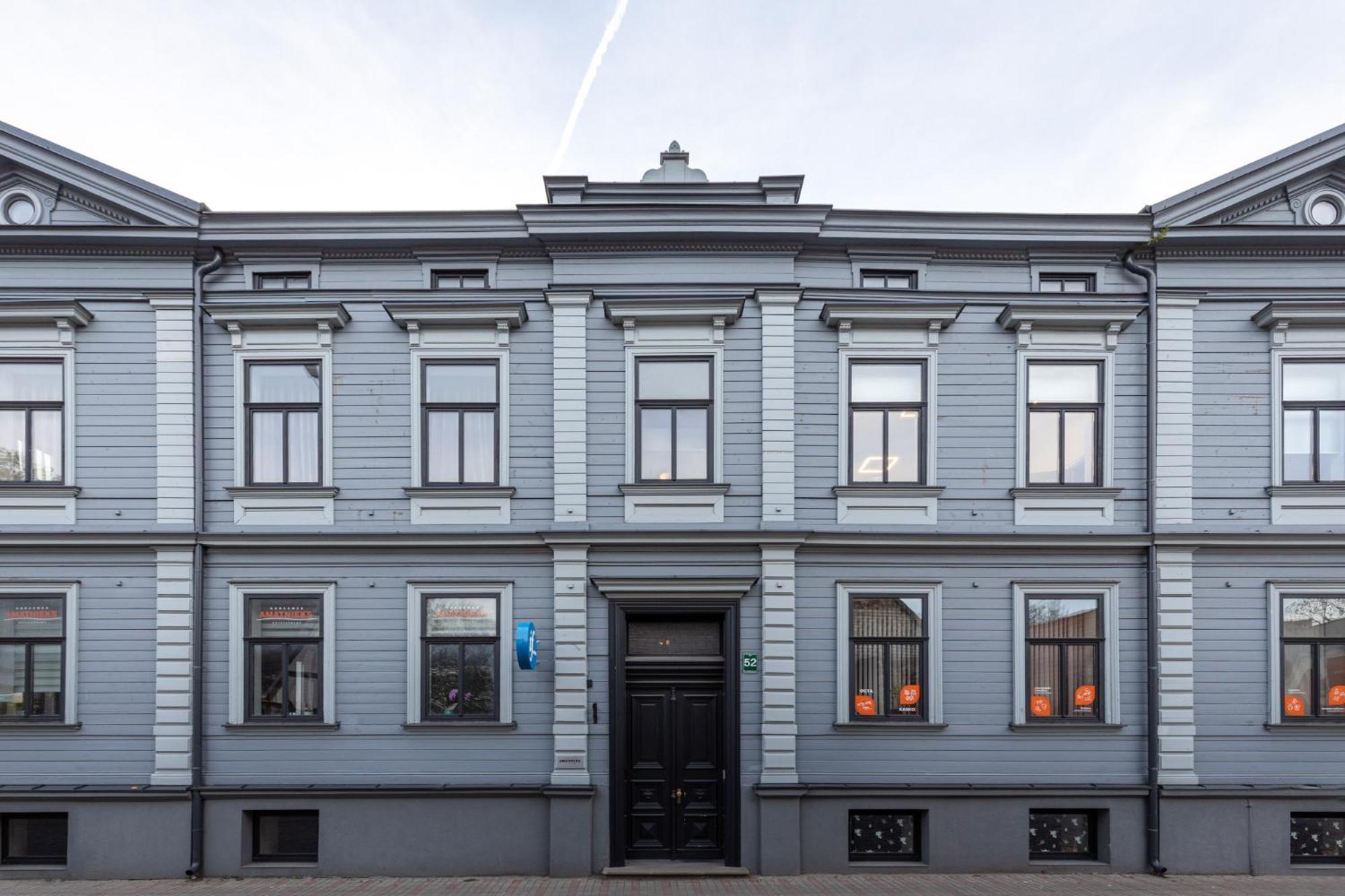 Roze Brivzemnieka Apartments Liepaja Ngoại thất bức ảnh