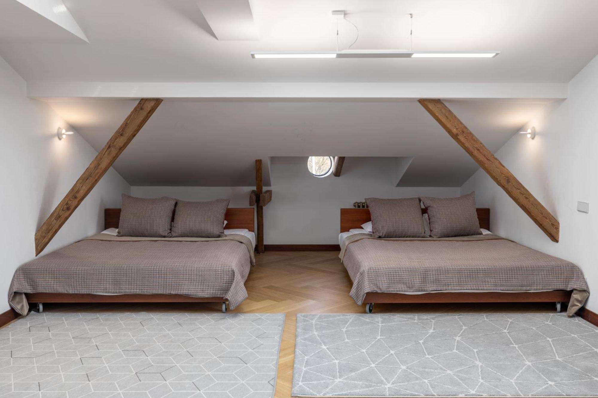 Roze Brivzemnieka Apartments Liepaja Ngoại thất bức ảnh